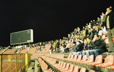 Estádio Prof. Dr. José Vieira de Carvalho - Kurve