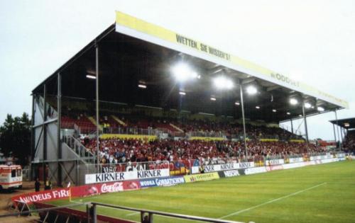 Bruchwegstadion - Gegenttribüne