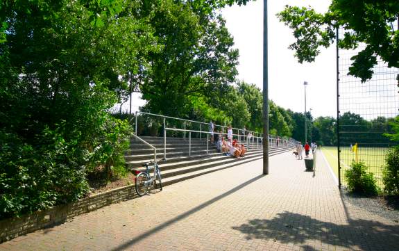 Stadion Britz Sd Kunstrasenplatz