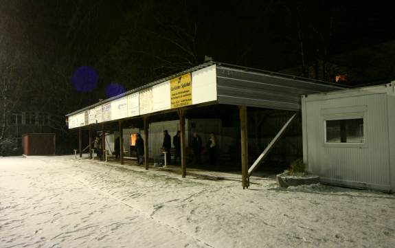 Stadion Ruhrstraße - Unterstand