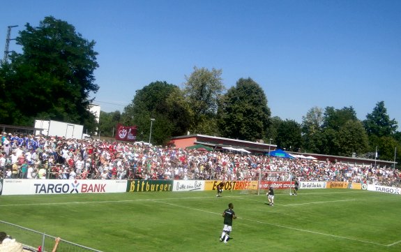 Karl-Heitz-Stadion