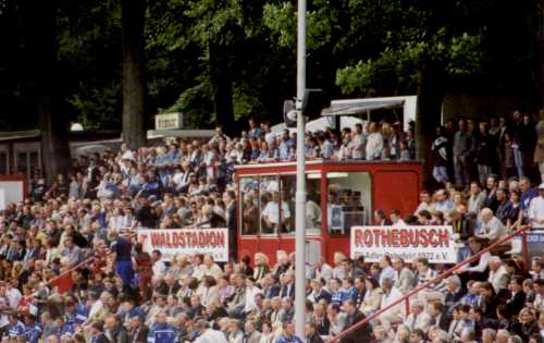 Waldstadion Rothebusch - Die neue Tribne