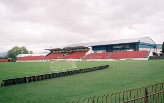 Futbalový štadión - Tribüne