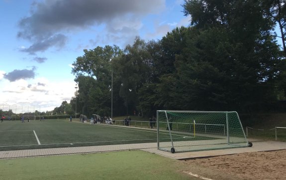 Sportplatz Westhusener Str.