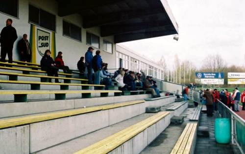 Sportpark Post/Süd Kaulbachstr. - Auf der Tribüne