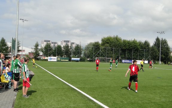 Hanzas vidusskolas stadionā