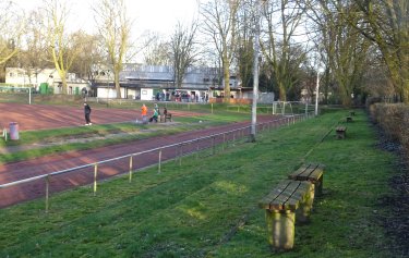 Sportplatz am Volkshaus (Am alten Hof, Stratmanns Hof)