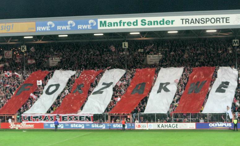 Georg-Melches-Stadion - Stimmung RWE