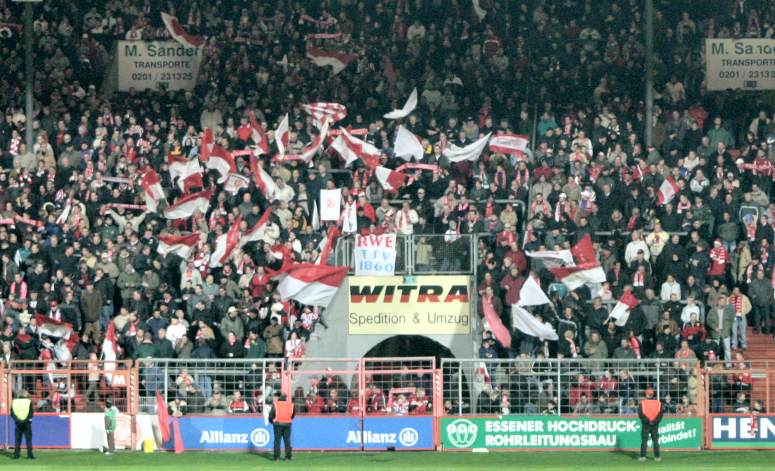 Georg-Melches-Stadion - Stimmung RWE