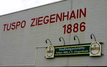 Stadion am Fünften - Tribüne Rückansicht Detail