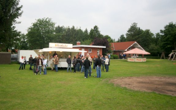 Sportplatz Dorfstraße