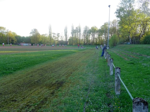 Sportplatz Rote Berge