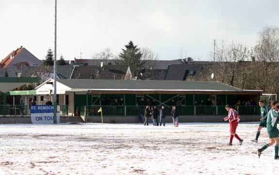 Stadion am Nordfriedhof - folgt