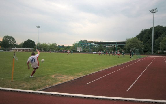 Sportpark Niederheid Hauptplatz