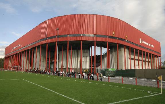 Stadion Maurice Dufresne, Nebenplatz