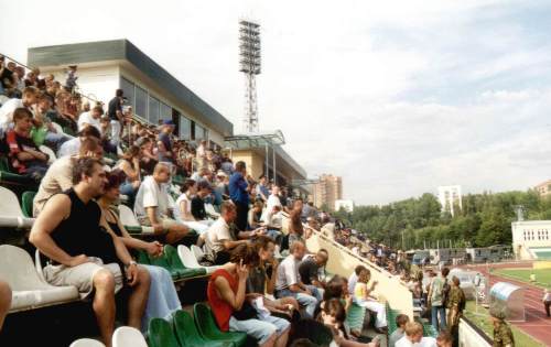 Stadion Torpedo - Halbzeitpause