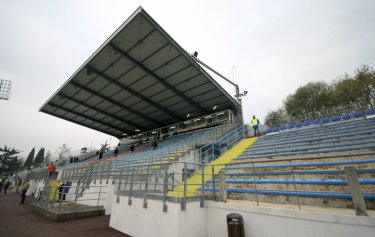 Stadion Omobono Tenni