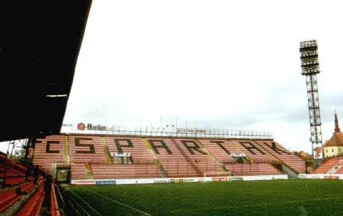 Stadion Antona Malatinského - Hintertortribne