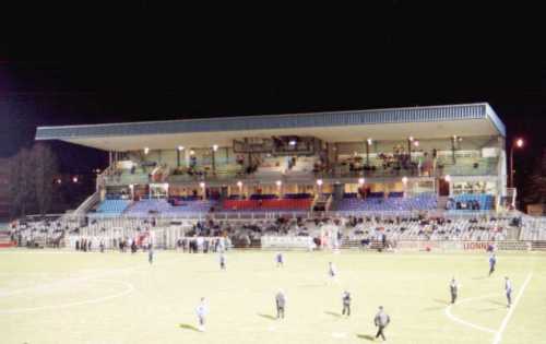 Stade de'l Aube - Haupttrib&uuml;ne