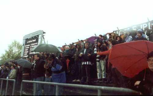 Donaustadion - St.-Pauli-Fans