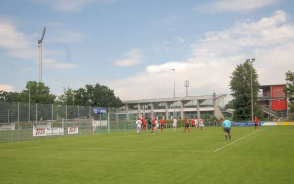 Donaustadion Nebenplatz Rasen