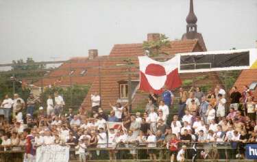 Vanløse Idrætspark - Grønland-Fans