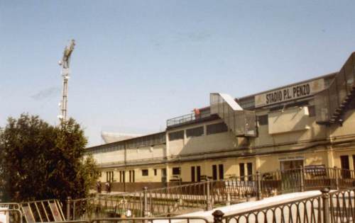 Stadio Pierluigi Penza - Auenansicht