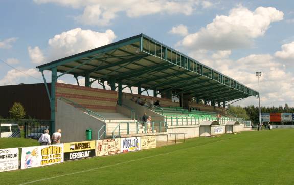 Stade des Boscail - Tribüne