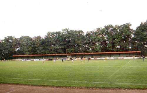  Waldstadion - Gegentribüne