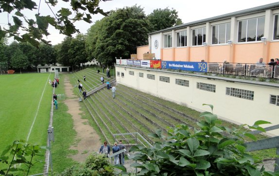 Stadion an der Waldstraße