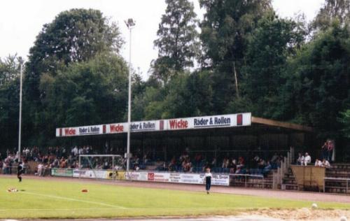 Sportanlage am Gelben Sprung - Tribüne