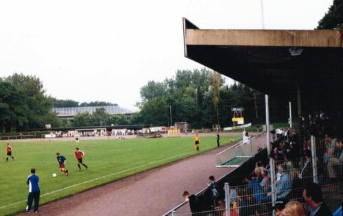 Sportanlage am Gelben Sprung - Blick über die Tribüne