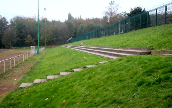 Sportplatz Aprather Weg