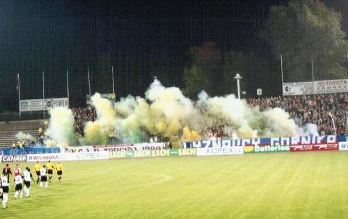 Stadion Gornika - Intro Gornik-Fans